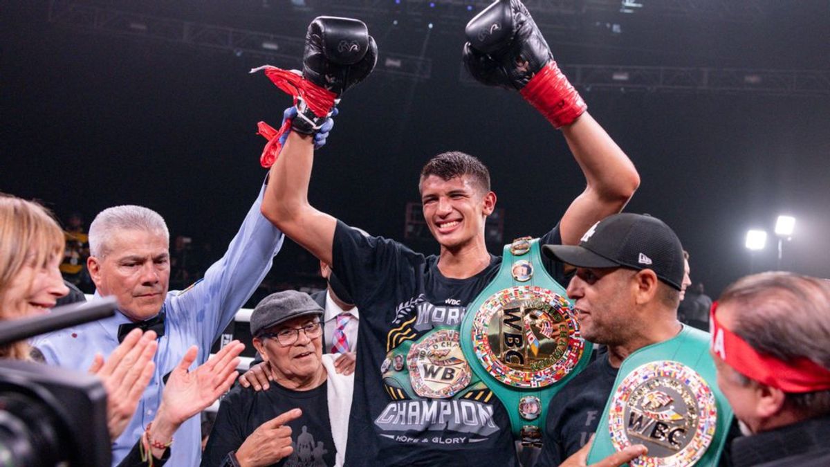 Sebastian Fundora  Fundora celebrates his victory over Erickson Lubin.  in Coachella, California on Apr 5, 2023, (Esther Lin/Showtime ) Sebastian Fundora celebrates his win over Erickson Lubin, which was a “Fight of the Year” candidate in 2022.  © Z News Inc.